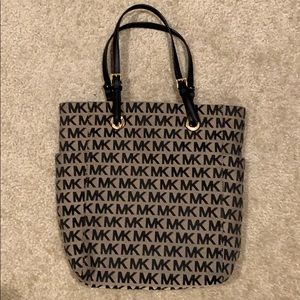 Michael Kors Tote